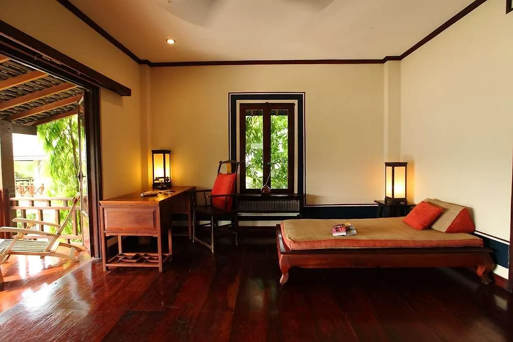 Sunset Villa By Burasari Luang Prabang 4*,